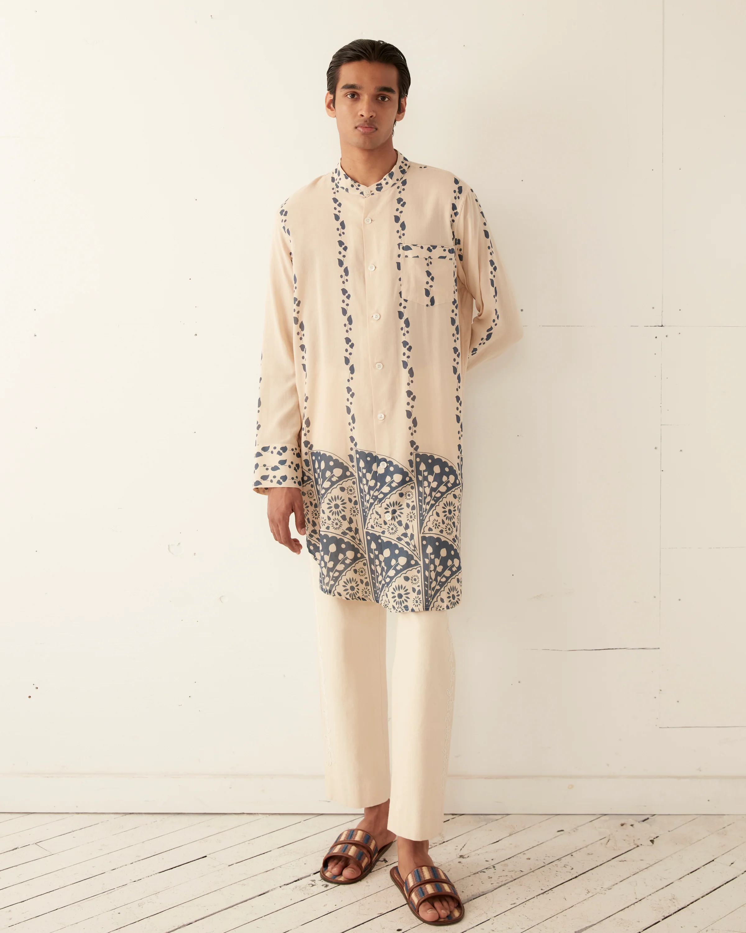 Climbing Ivy Tunic - Image 4