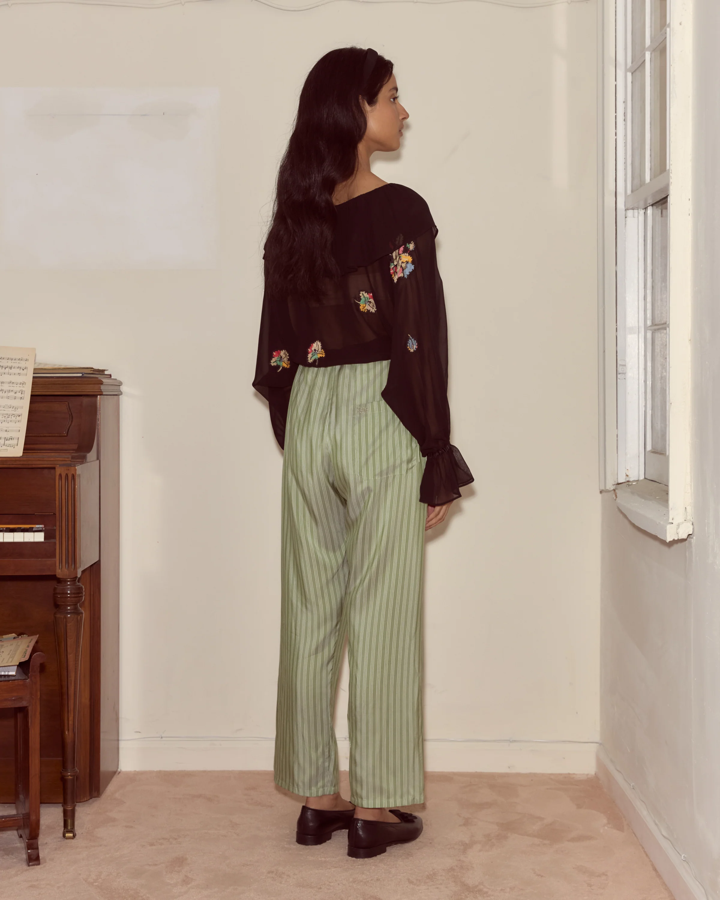 Flower Toss Blouse - Image 3